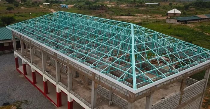 Cubierta con Estructura Metálica